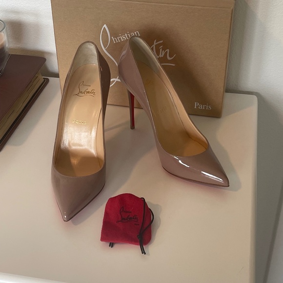 Christian Louboutin Shoes - Christian Louboutin Heels size 39